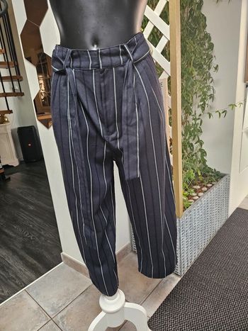 Pull&Bear pantalon à lignes taille XS