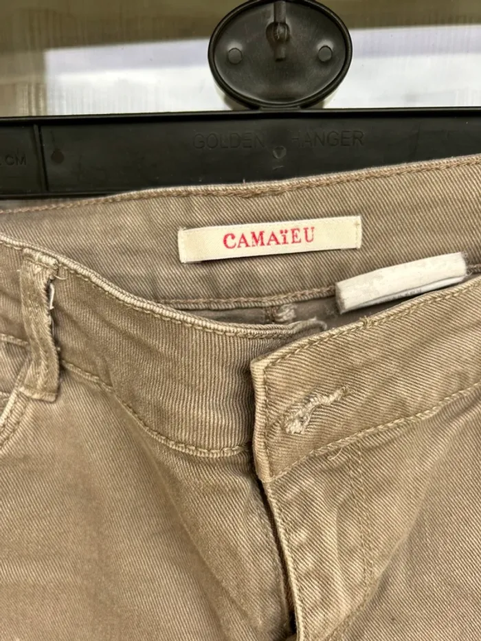 Short marron - photo numéro 2