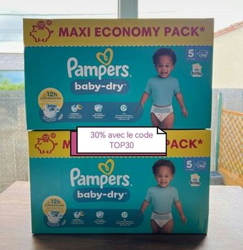 Cartons de couches pampers baby-dry en taille 5