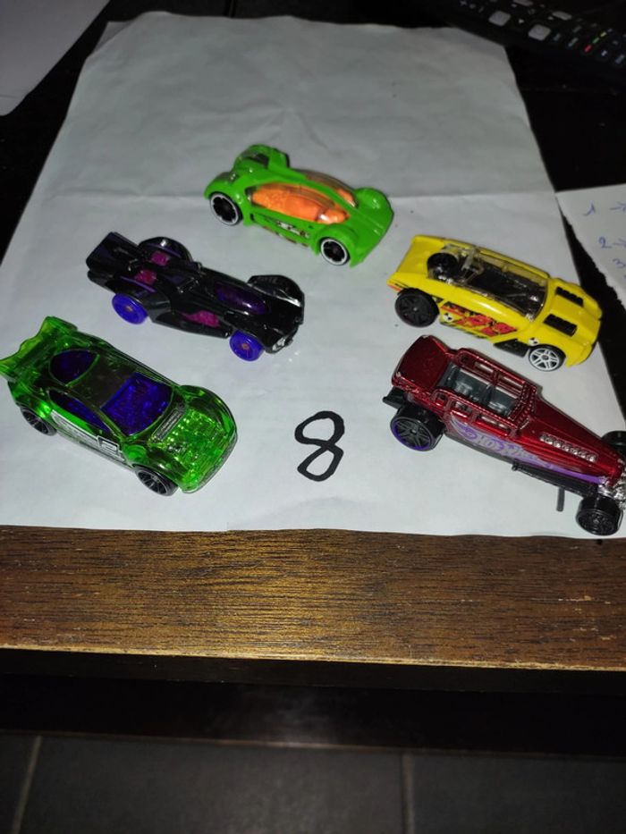 Lot de 5 voitures hot wheels - photo numéro 2