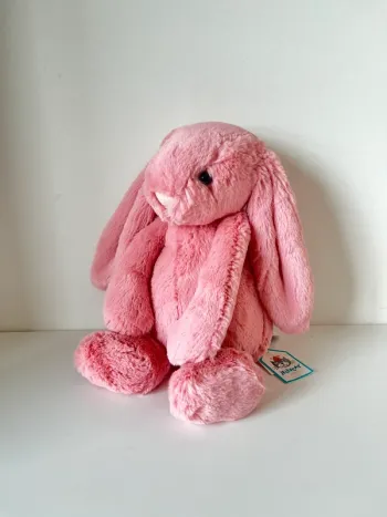 Medium bashful petal bunny Jellycat
