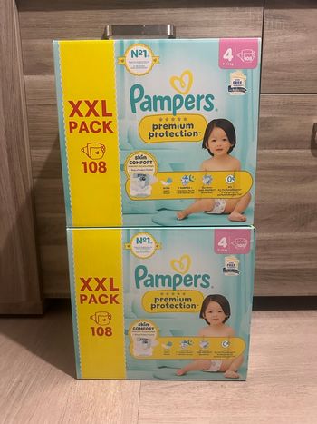 Lot de 2 paquets couche Pampers Premium Protection taille 4 - 216 couches 