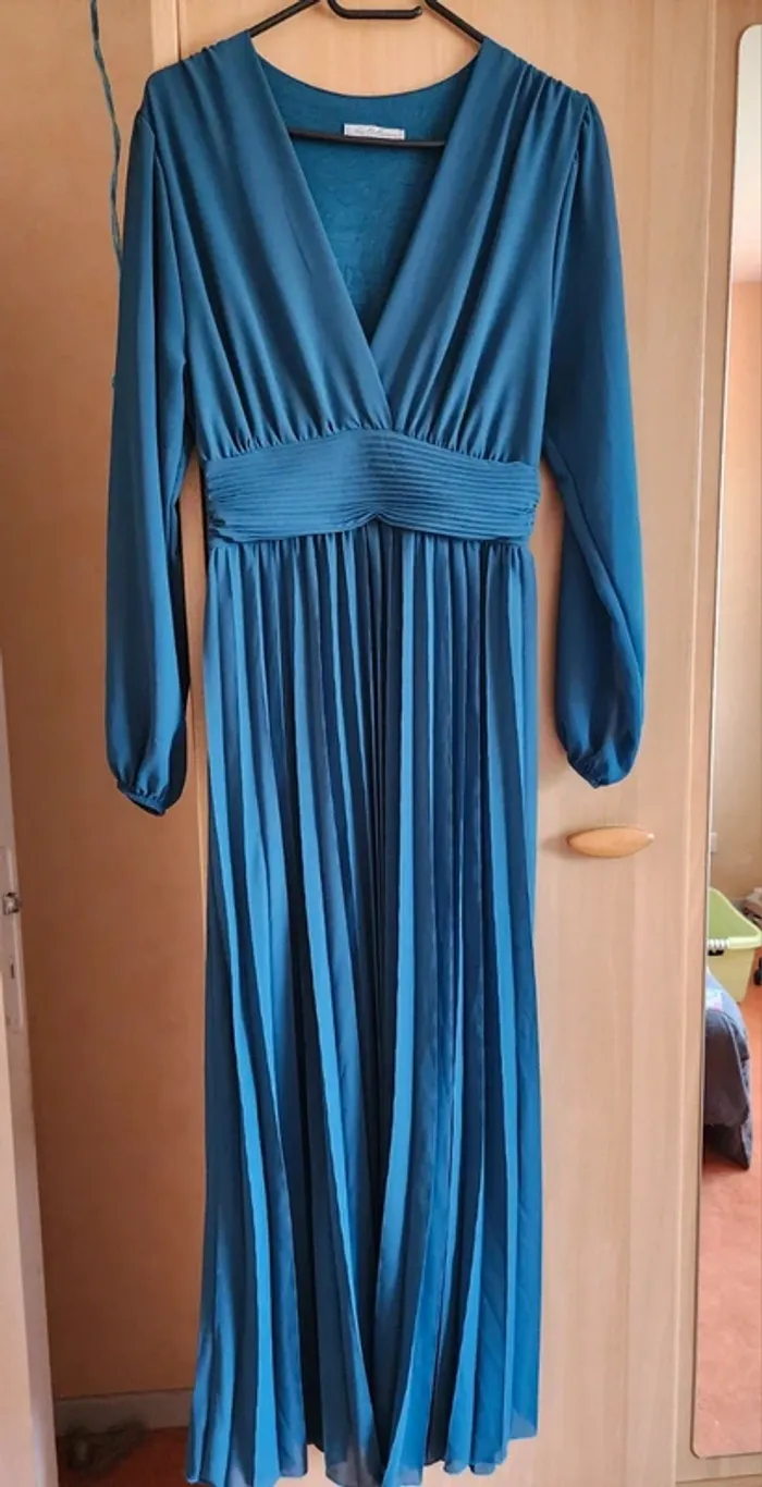 Robe longue plissée New Collection bleu canard TU 34/40