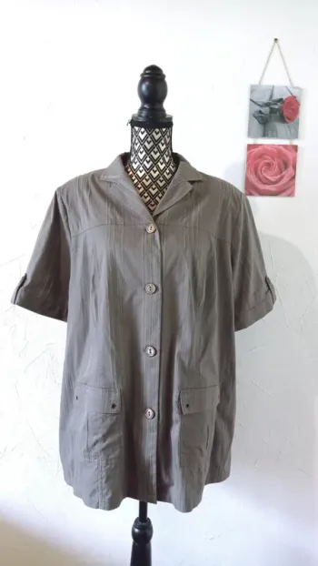 🌸Chemise manches courtes, Daxon, taille 52