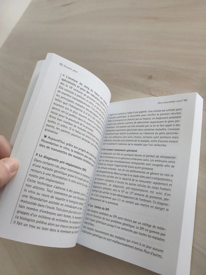 Livre Marabout devenir père neuf mois bien vivre la grossesse Frydman - photo numéro 10