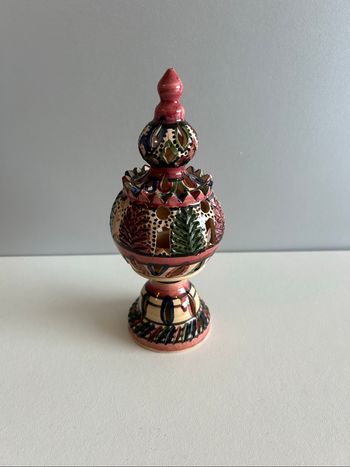 Brûleur à cône / photophore artisanal en céramique – 19 cm