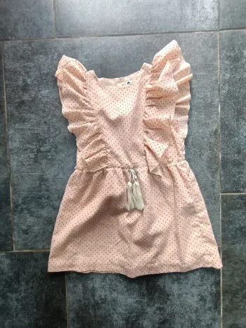 Jolie robe