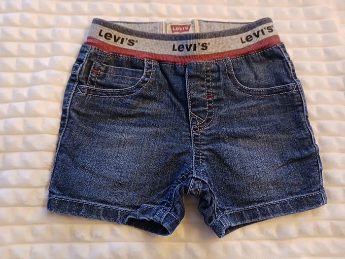 Short en Jean LEVIS