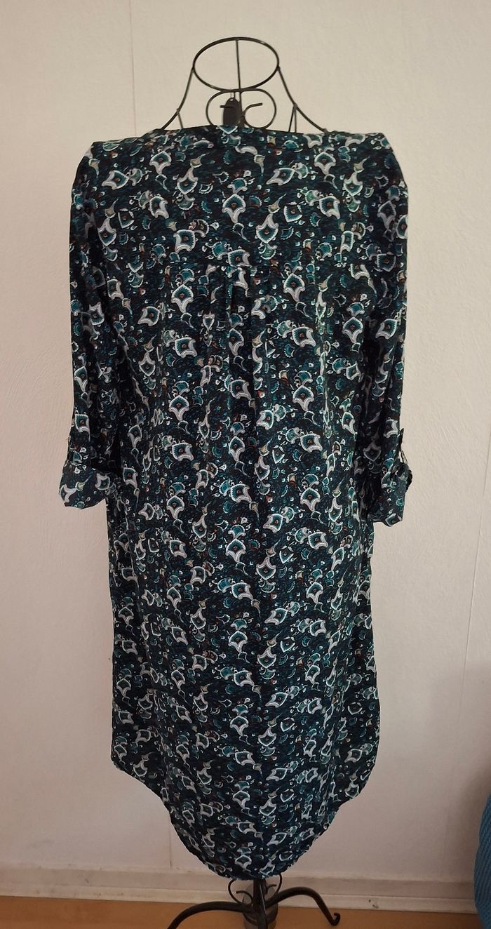 Robe la halle t42 - photo numéro 3