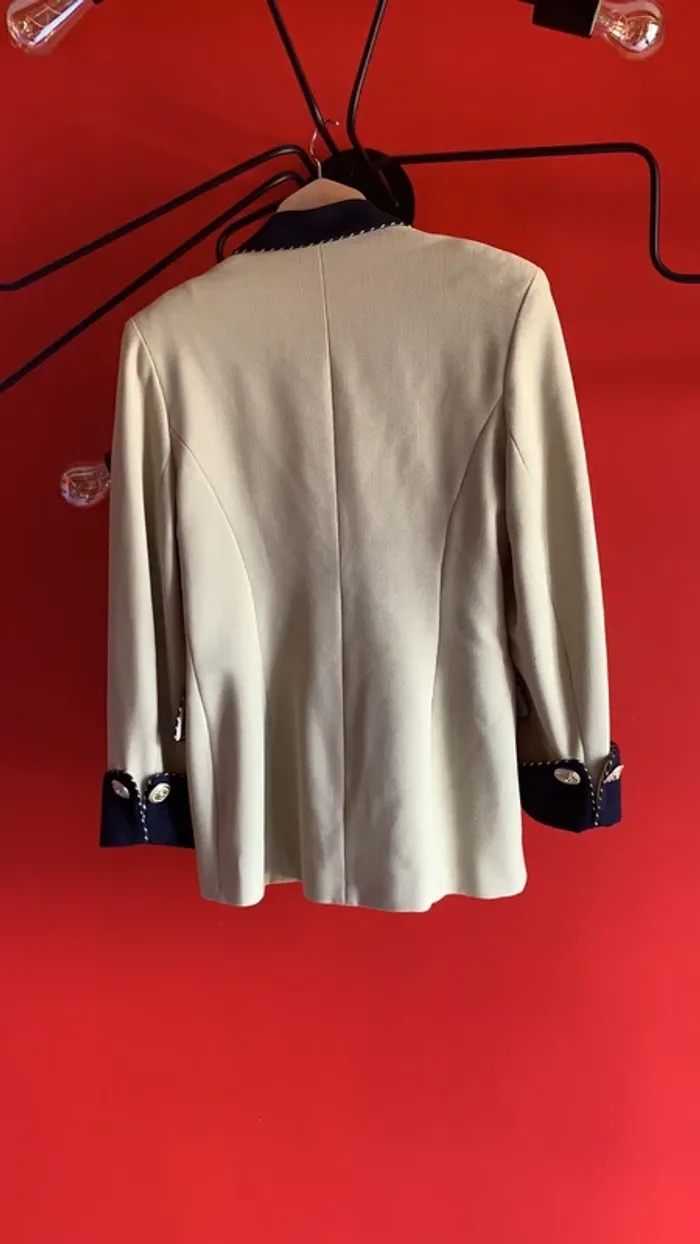 Bestini Paris ( Veste femme) - photo numéro 5