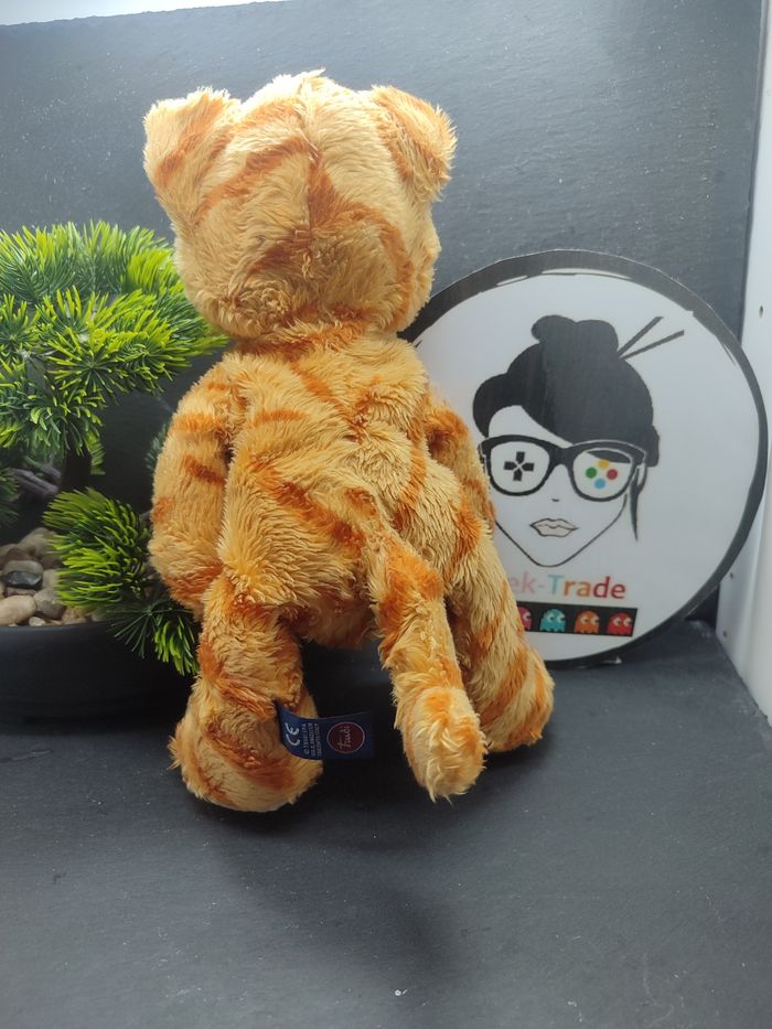 peluche doudou chat trudi roux orange blanc médaille rouge beige moustache Bille - photo numéro 2