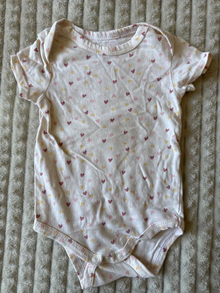 Body tape à l’œil cœur