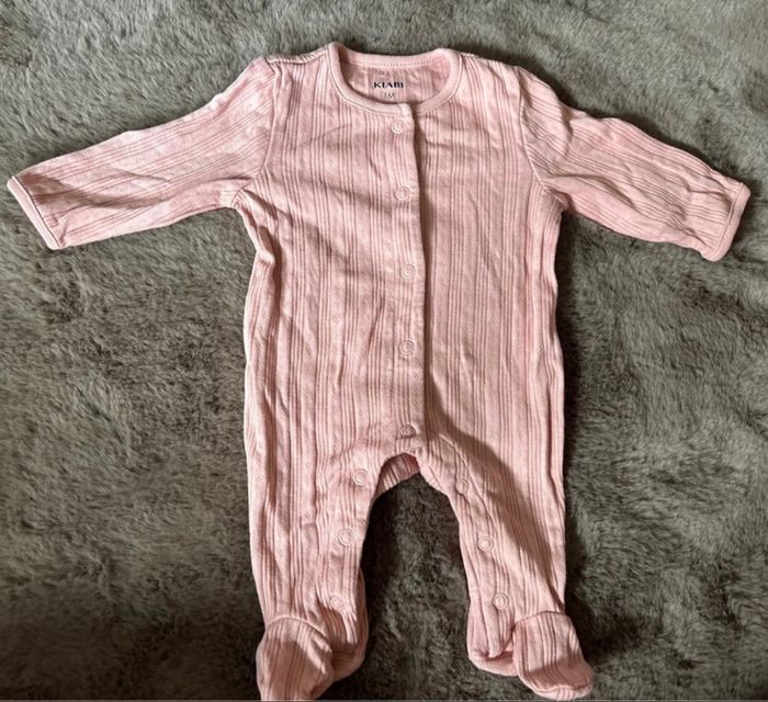Lot pyjamas - photo numéro 2