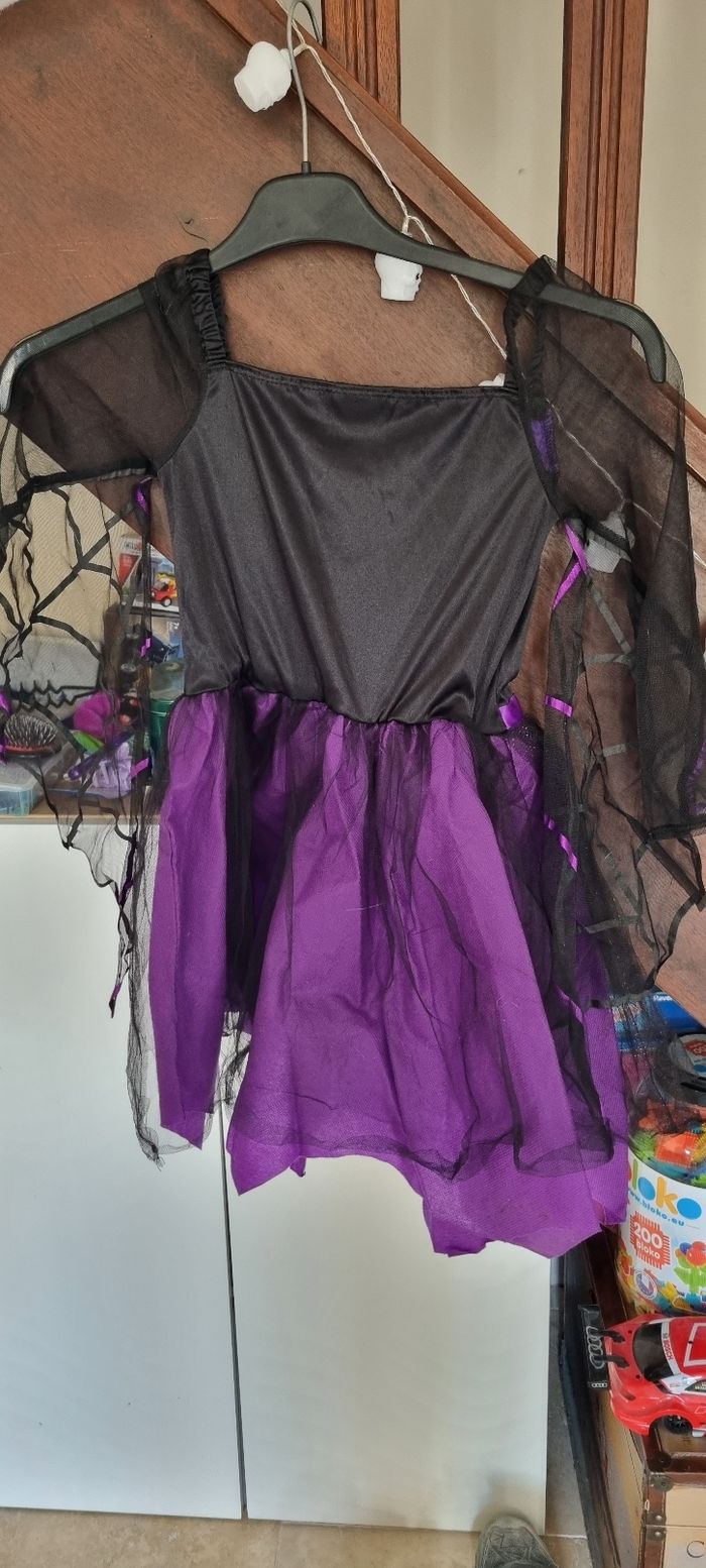 Déguisement de sorcière violette - photo numéro 2