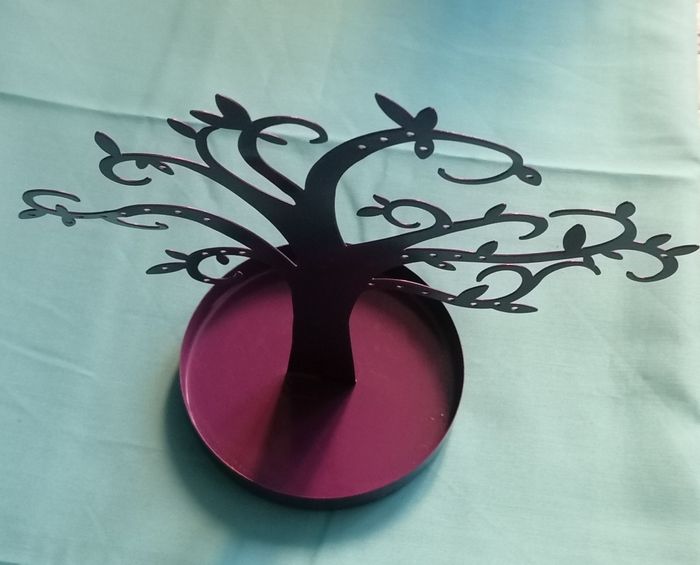 Support porte bijoux filles - photo numéro 2