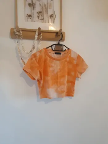 Croc top orange