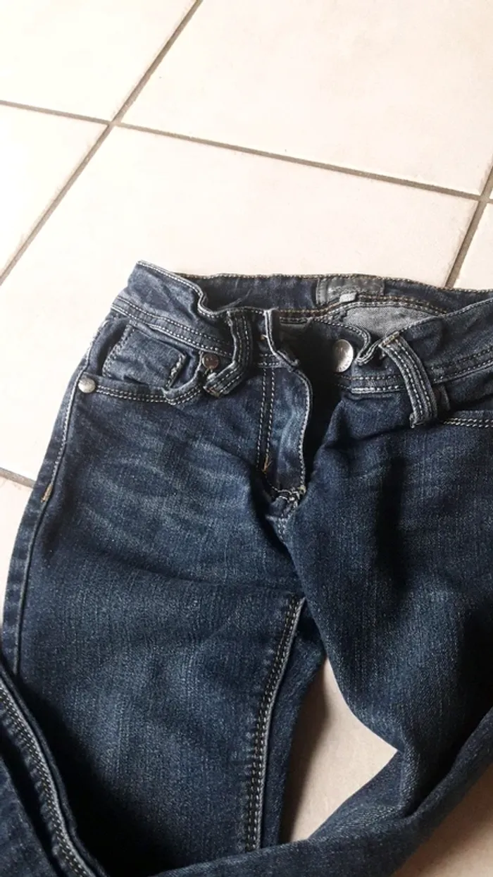 Jeans - photo numéro 2
