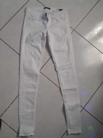 Jeans guess taille 27 femme