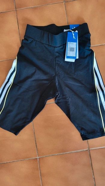 Short adidas neuf 14 ans