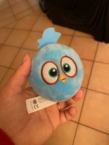 Petite peluche angry bird bleu