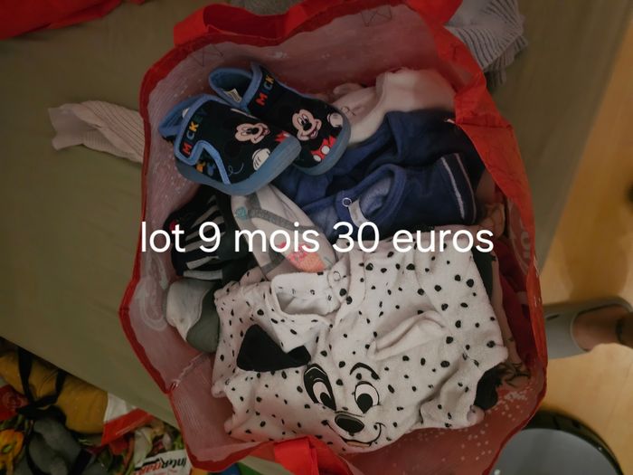 Lot vêtements 9 mois