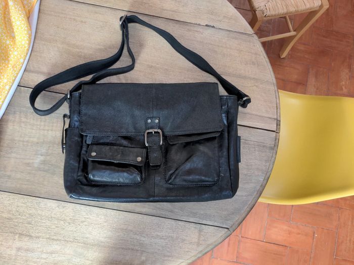 Besace Cartable Homme cuir noir Fossil 42x30x10 - photo numéro 17