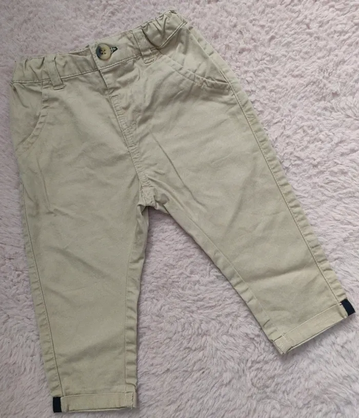 👖 Pantalon Kiabi 12 mois👖
