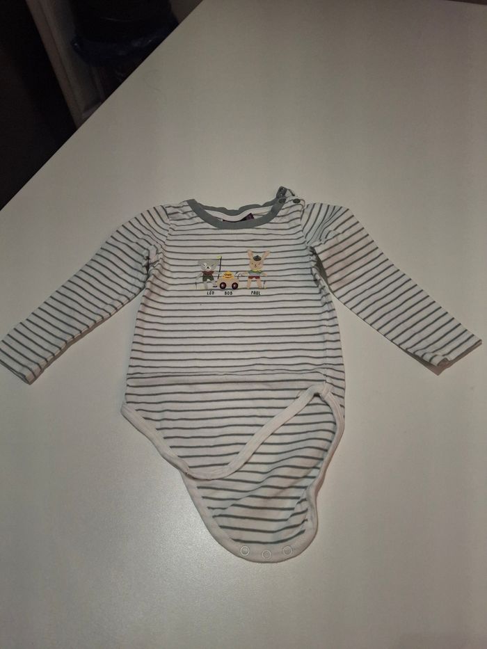 Ensemble salopette et body - photo numéro 3