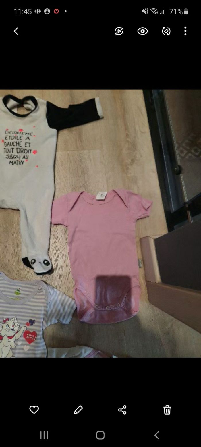 Lot de pyjamas et bodys neufs et tbe - photo numéro 4