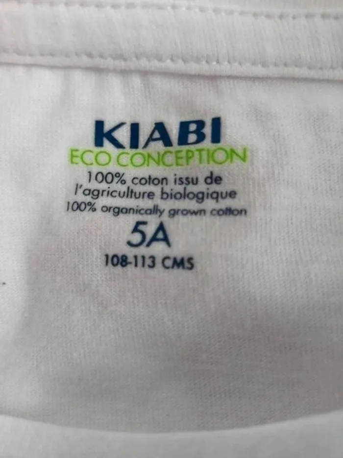 Tee-shirt fille licorne Noël Kiabi 5 ans - photo numéro 2