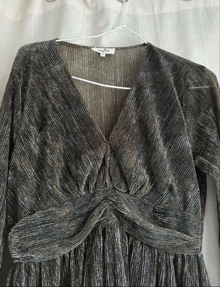 Robe pailleté - photo numéro 2