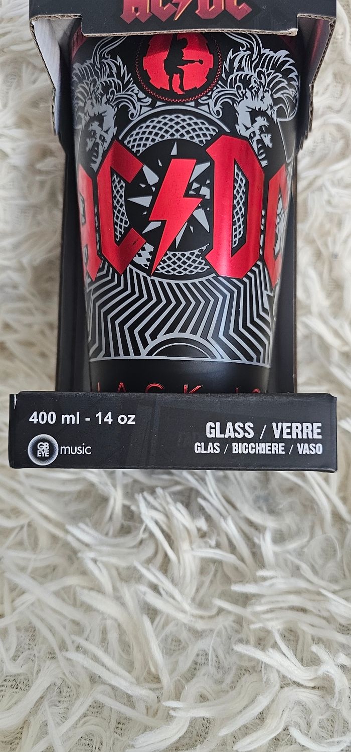 Magnifique verre collector Black Ice AC/DC Neuf - photo numéro 4