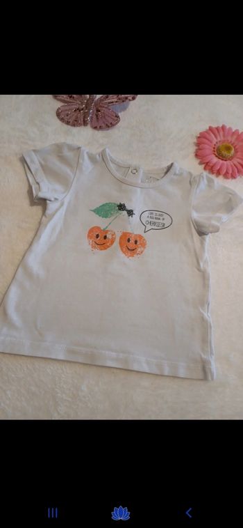 T.shirt bébé taille 12 mois