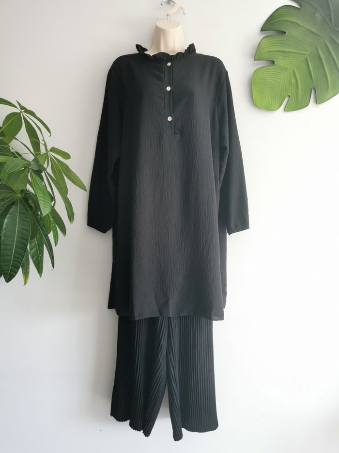 Ensemble tunique et pantalon plissé Sistersshop Paris Taille Unique