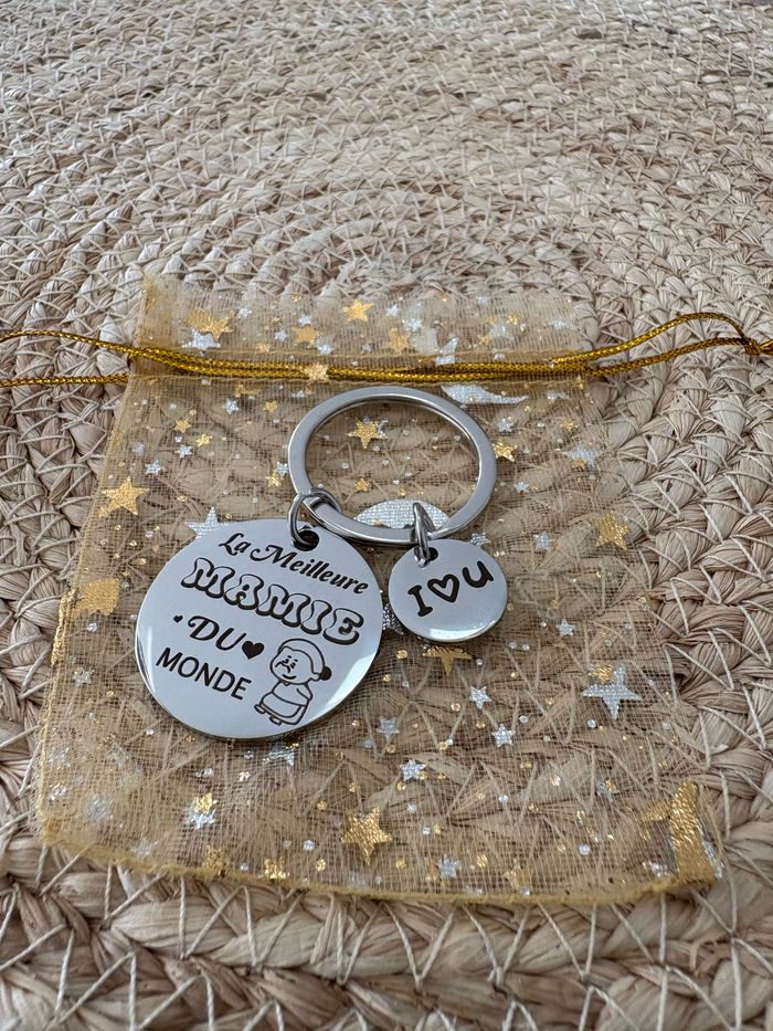Porte clés pour mamie - photo numéro 2