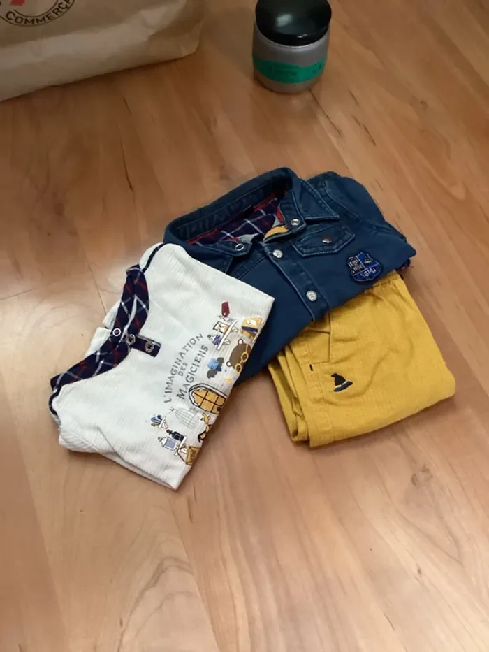 Ensemble sorcier avec veste jean taille 6mois
