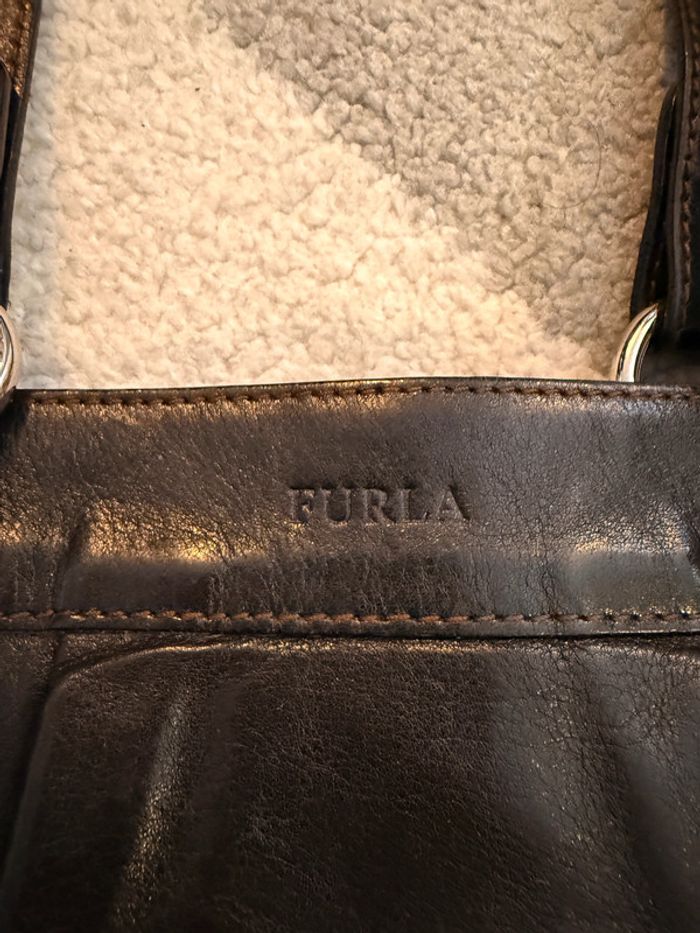 Sac à main en cuir noir vintage Furla - photo numéro 6