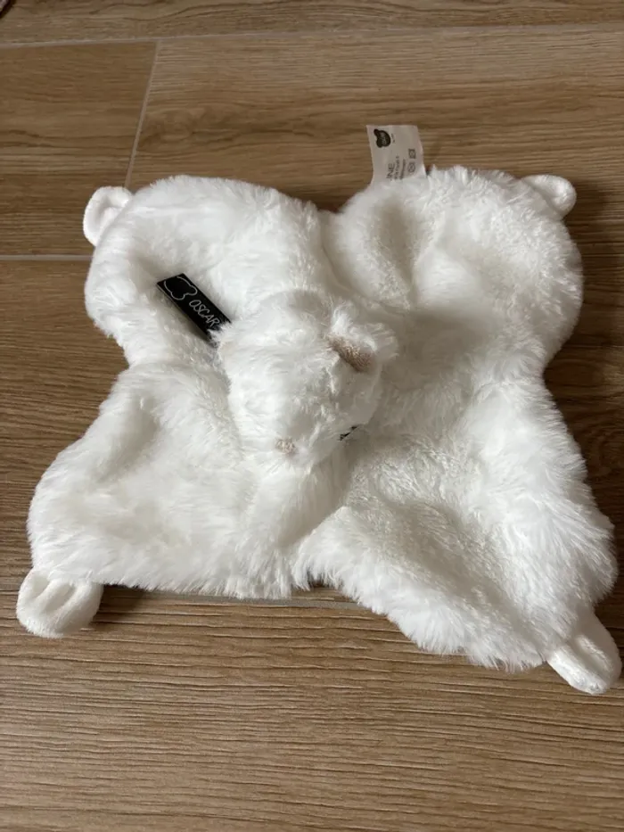 Doudou Oscar J-Line