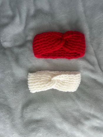 Lot de 2 bandeaux en laine bébé fille neuf