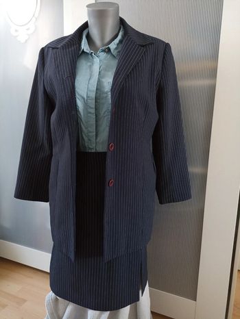 Ensemble tailleur jupe et veste bleu marine rayé Best la Redoute t 42