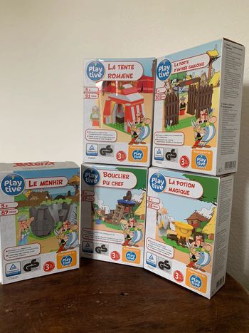Lot de 5 boîtes Play tive Astérix