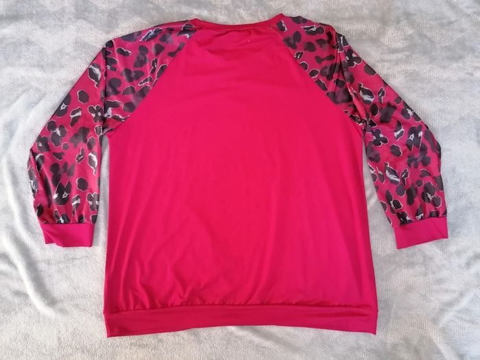 Tee-shirt femme shein curve taille 4XL - photo numéro 2