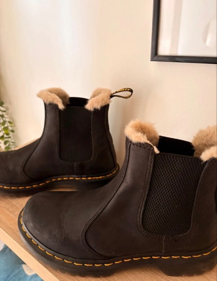 Dr. Martens fourrées – Taille 38 - photo numéro 1