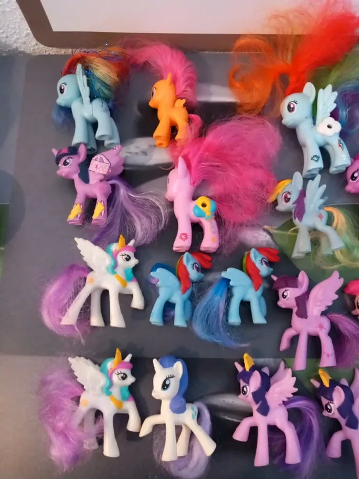 Lot de petits poneys - photo numéro 2