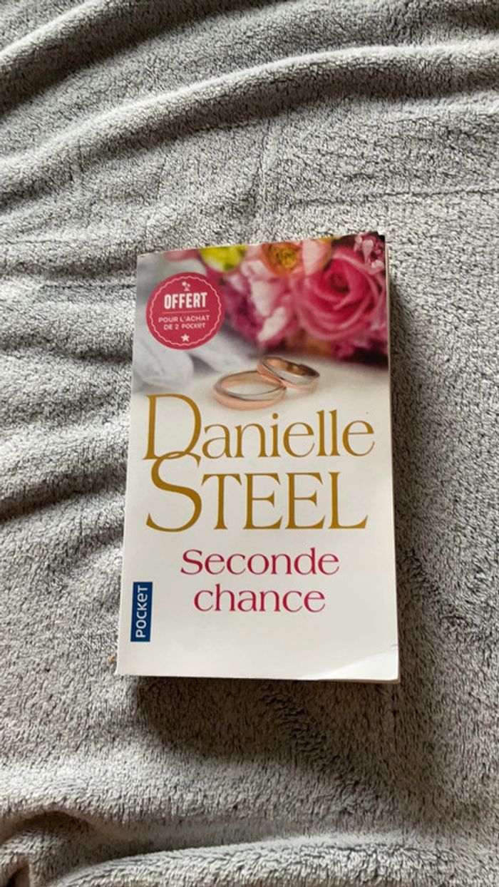 # seconde Chance Danielle Steel. )