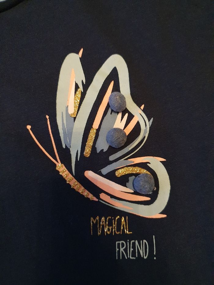 Tee shirt Papillons 6 ans - photo numéro 2