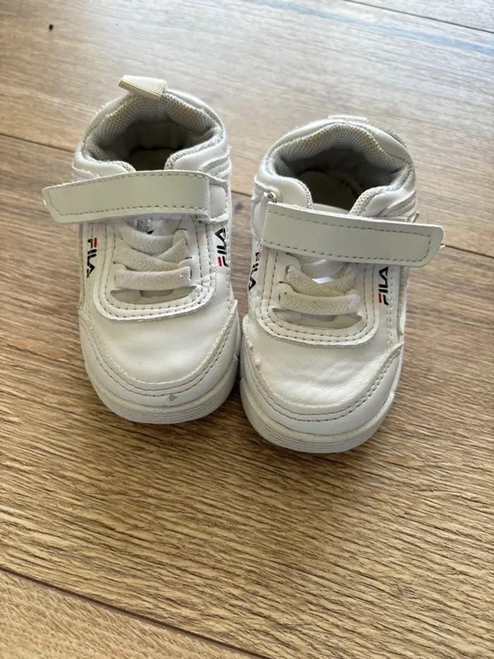 Baskets fila