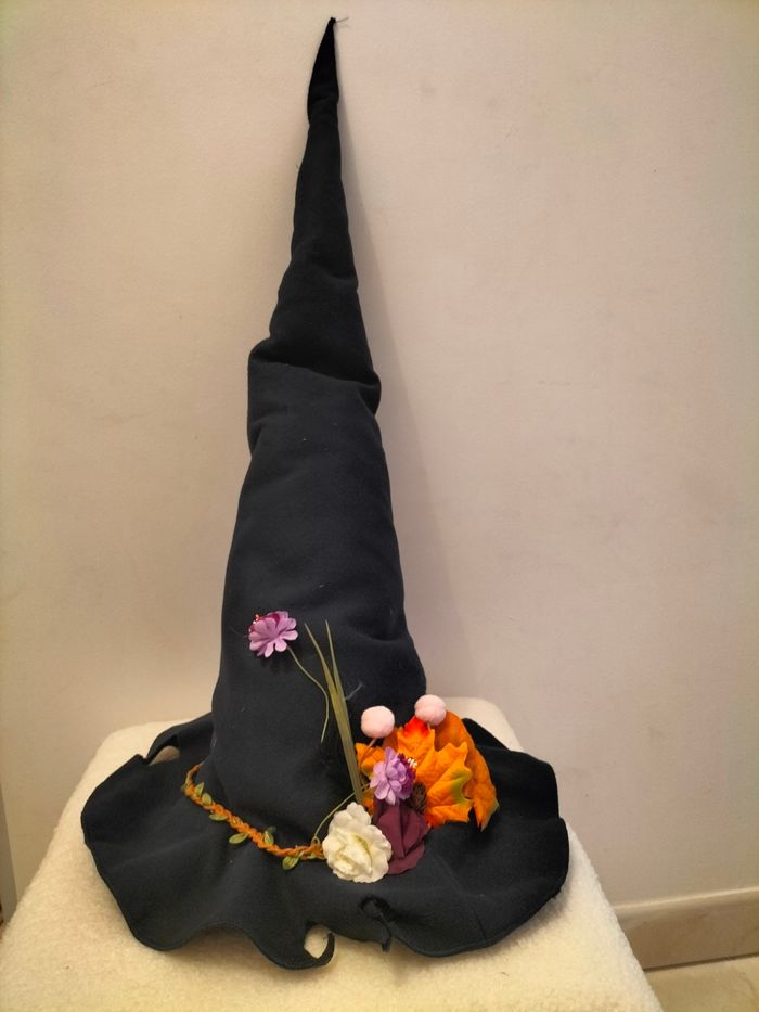 Chapeau halloween feutre et feuilles automne - photo numéro 6