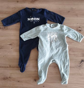 Lot de 2 grenouillères - taille 6 mois - kiabi