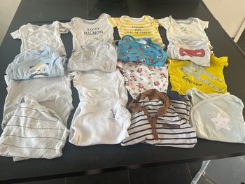 Vêtements bébé garçons 6 mois